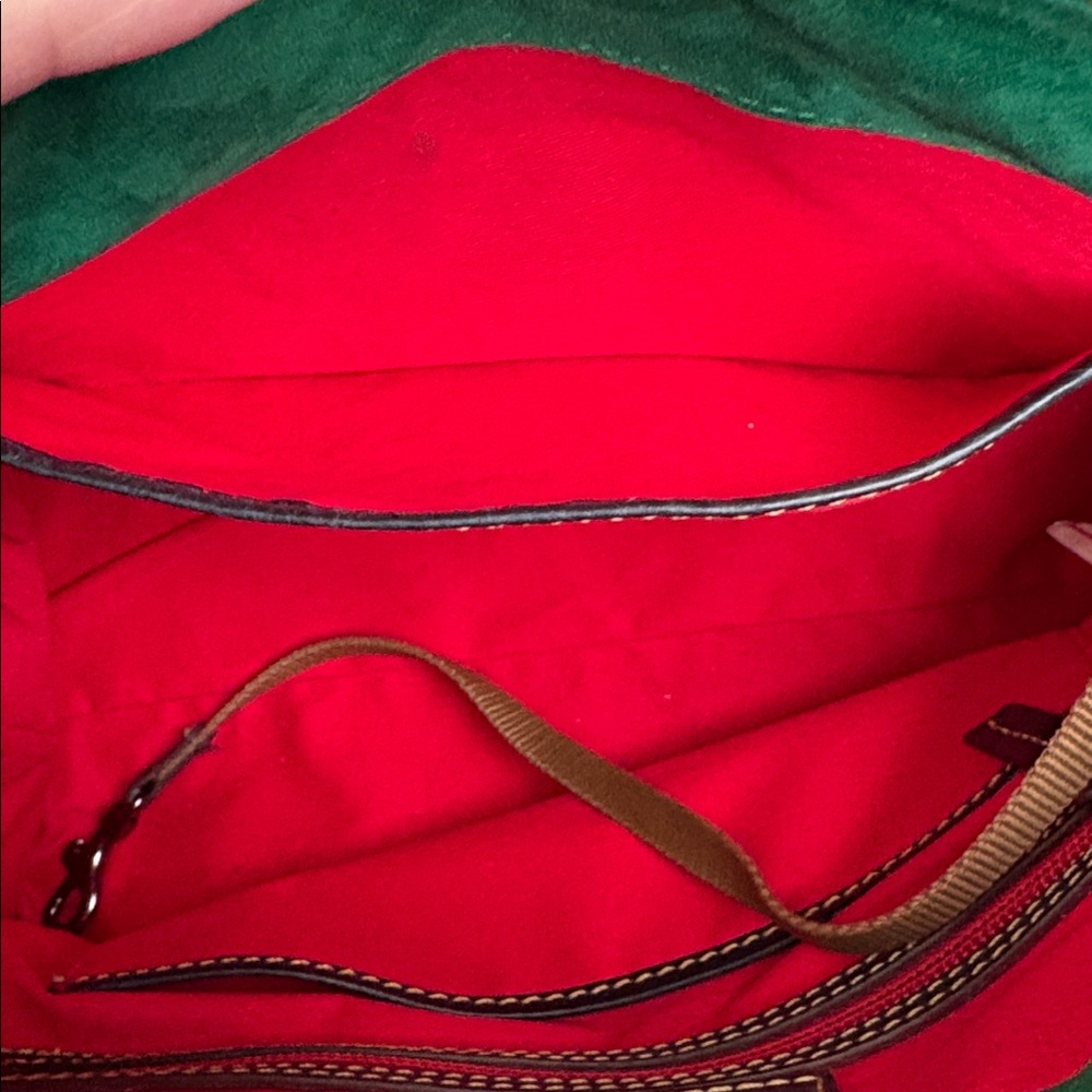 Dooney & Bourke Supple Florentine Leather in a Hobo Bag, Navy, Gently Used - Picture 10 of 11